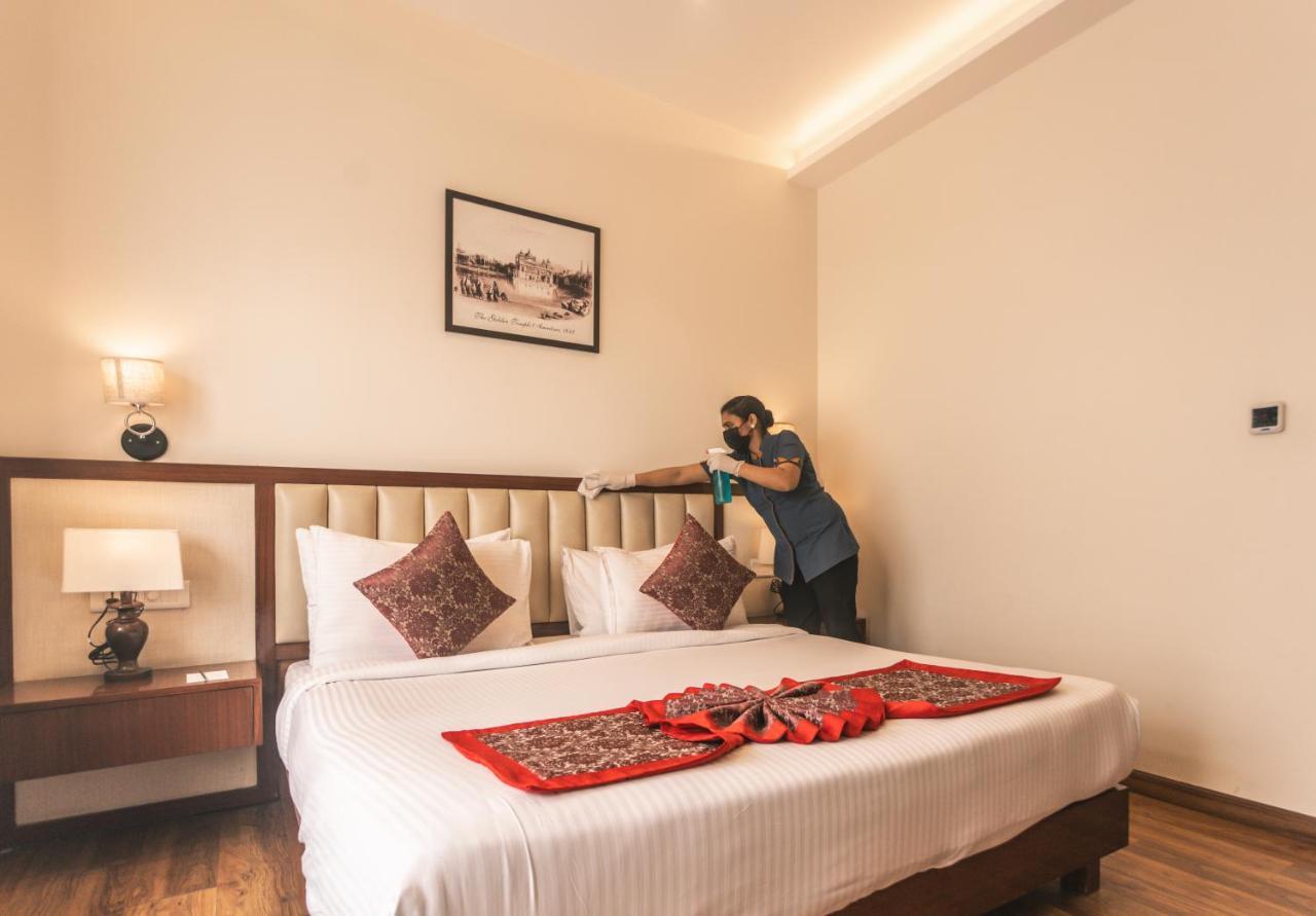 Amritara Sadka Amritsar Hotel Luaran gambar
