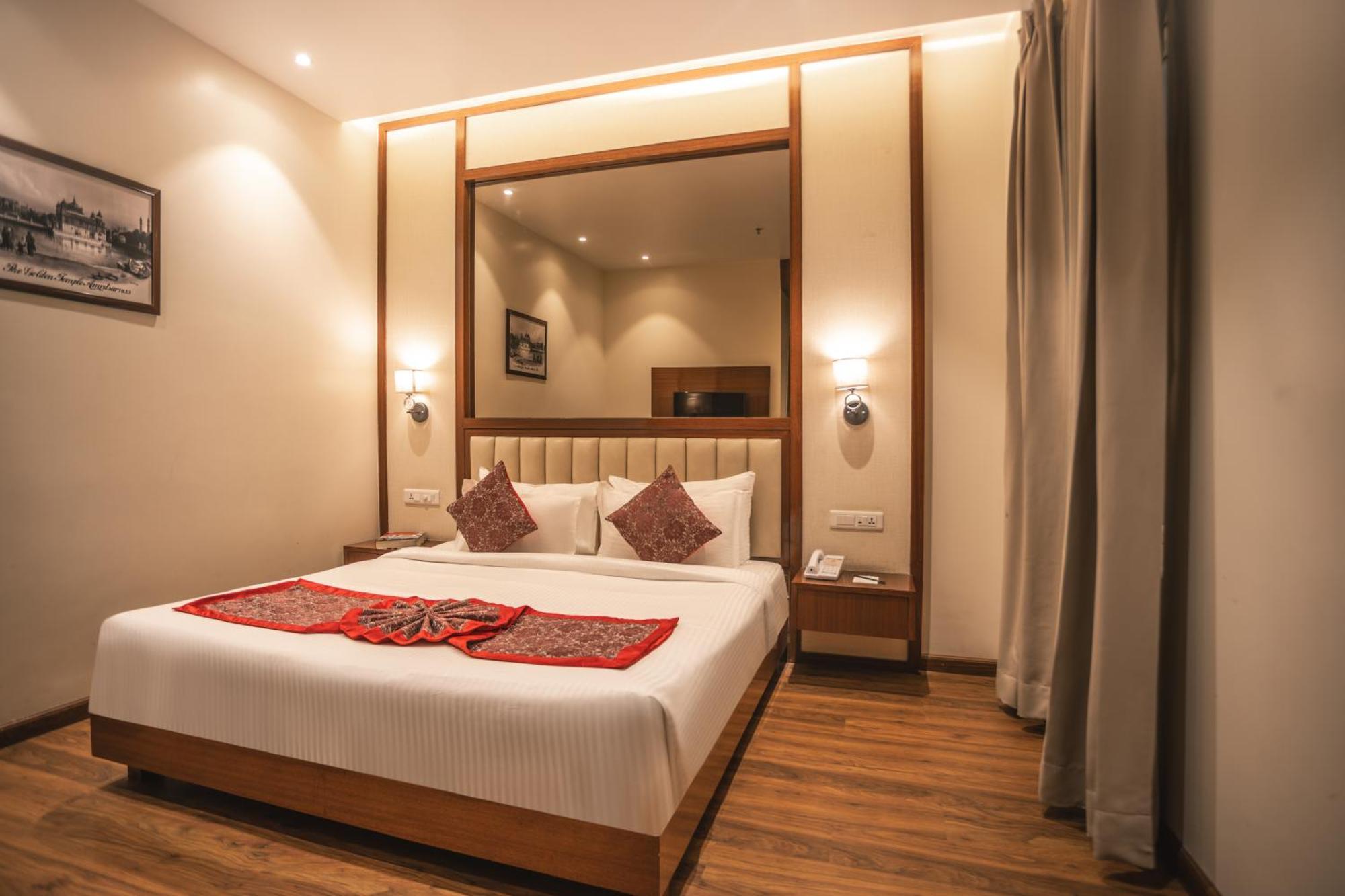 Amritara Sadka Amritsar Hotel Luaran gambar