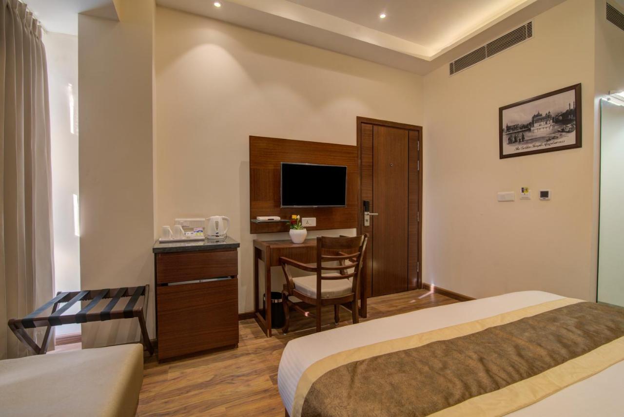 Amritara Sadka Amritsar Hotel Luaran gambar